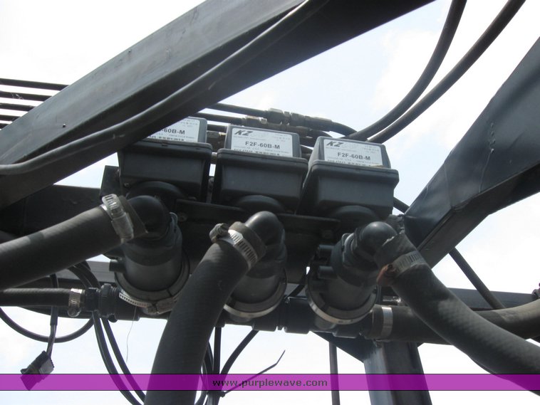 image for item 2465 Hagie 254 hi-boy sprayer