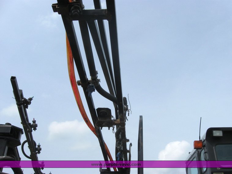 image for item 2465 Hagie 254 hi-boy sprayer