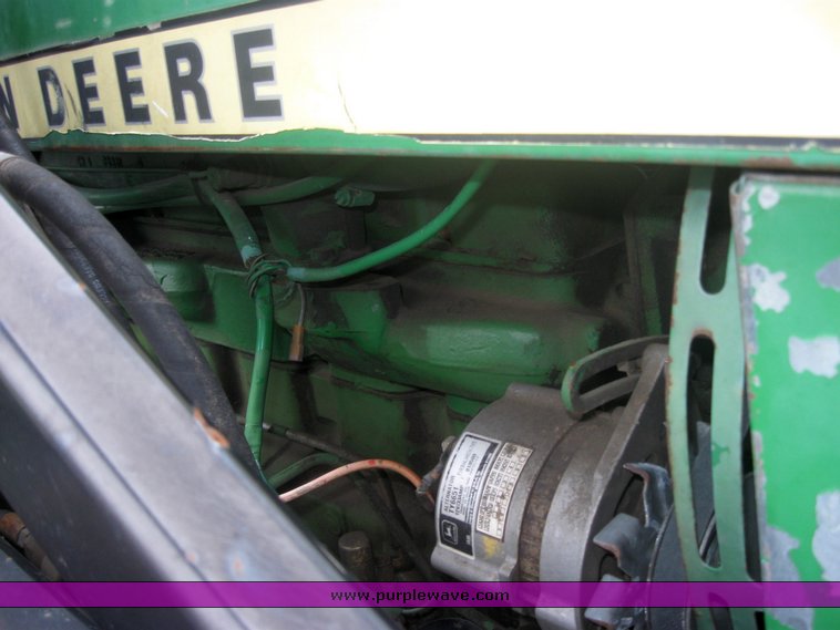 image for item 2466 1985 John Deere 2840 tractor with loader