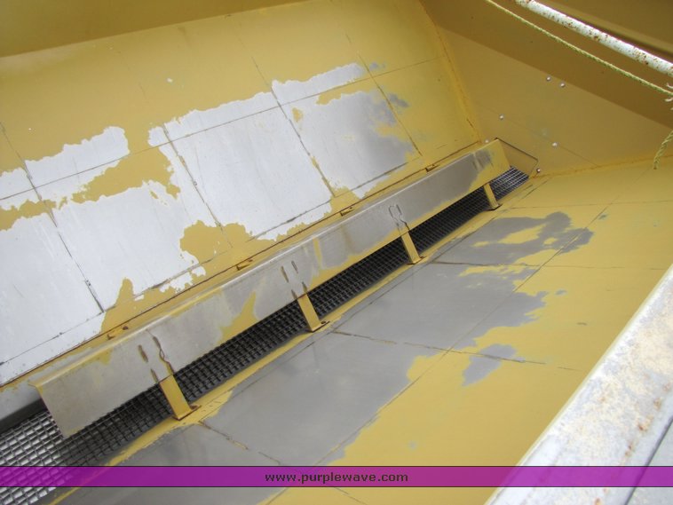 image for item 3332 Simonsen fertilizer spreader bed