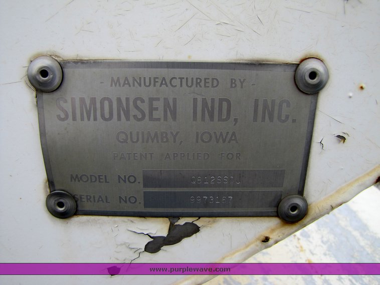 image for item 3332 Simonsen fertilizer spreader bed