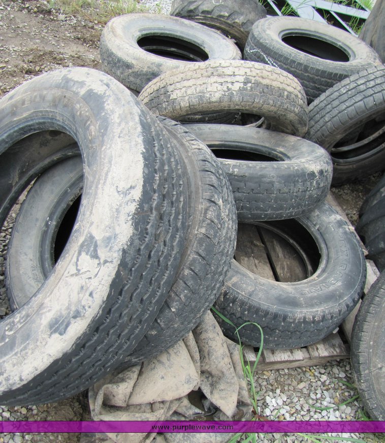 image for item 3336 Assorted tires