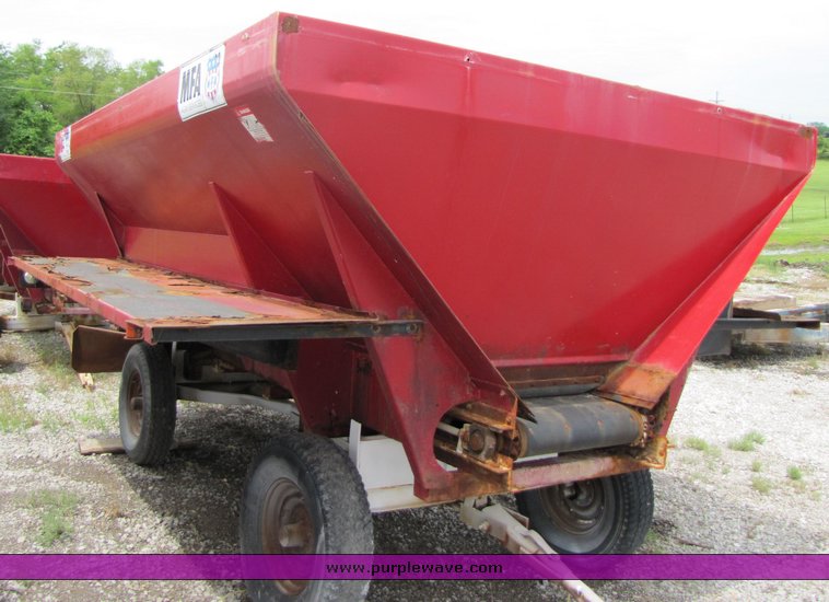 image for item 3339 Highway 12' spreader box