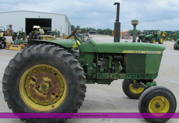 image for item 3355 1965 John Deere 3020 tractor