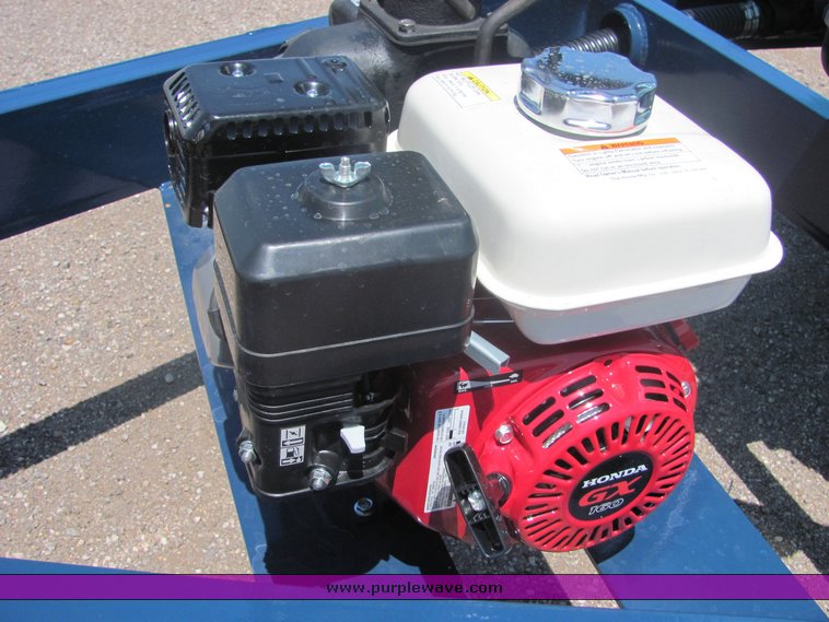 image for item 4624 2010 Shaben Industries 1010 drainable nurse trailer