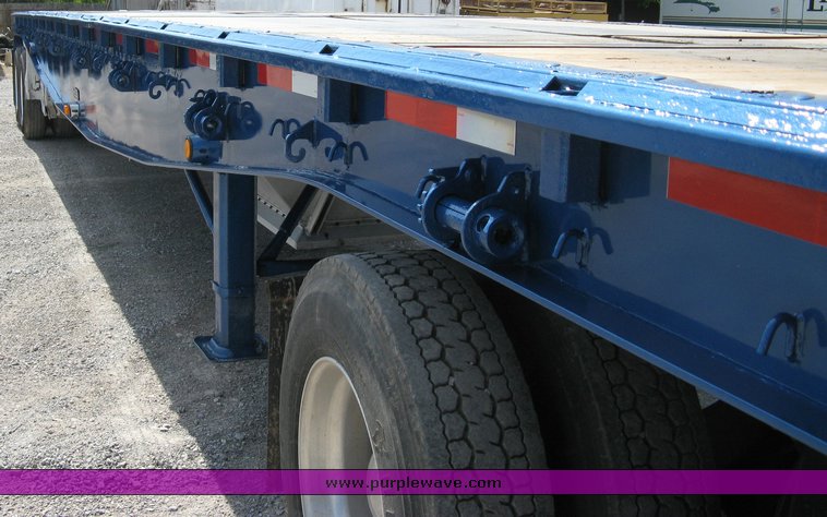 image for item 5015 1999 Western Trailers 45' flat bed hopper trailer