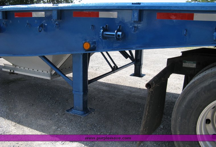 image for item 5015 1999 Western Trailers 45' flat bed hopper trailer