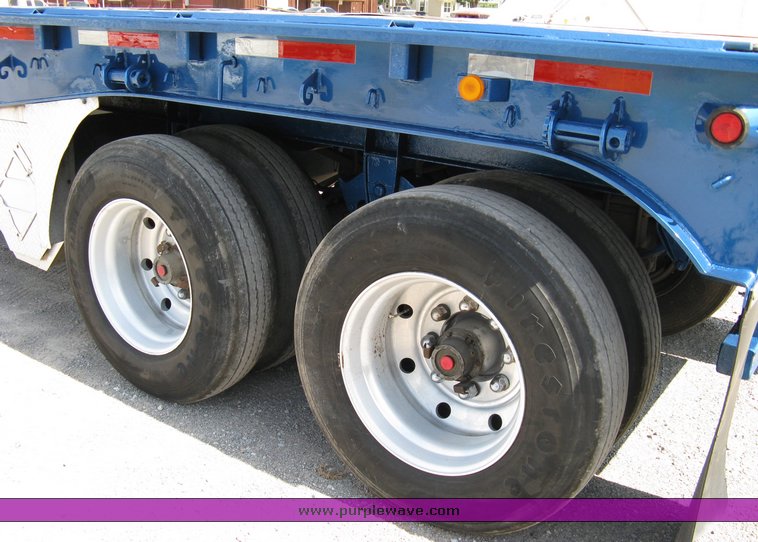 image for item 5015 1999 Western Trailers 45' flat bed hopper trailer