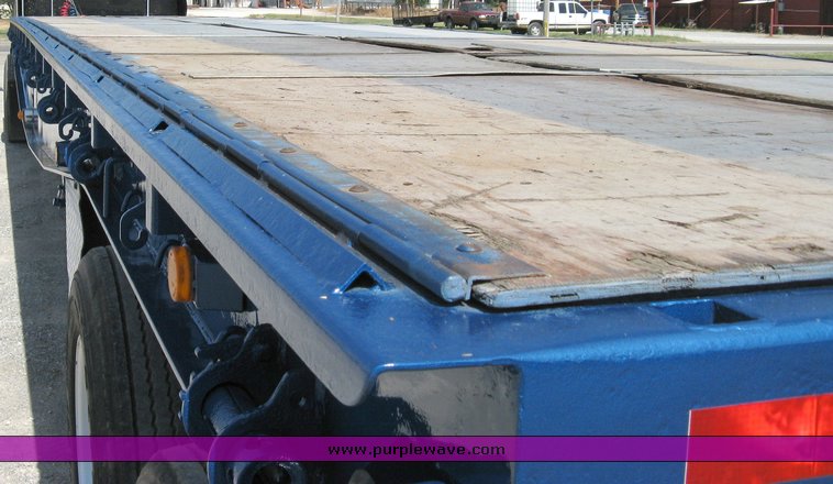 image for item 5015 1999 Western Trailers 45' flat bed hopper trailer