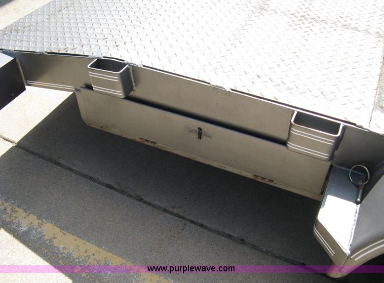 image for item 5028 2006 Buck Dandy 18' tandem axle flat bed trailer