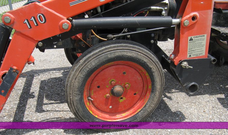 image for item 6120 Yanmar YM2000 compact tractor with loader