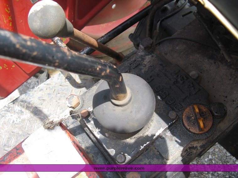 image for item 6120 Yanmar YM2000 compact tractor with loader