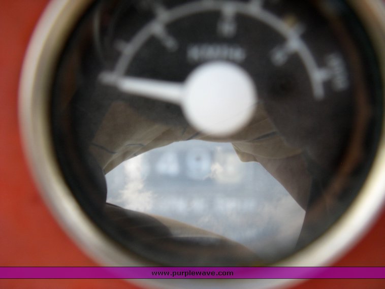 image for item 6120 Yanmar YM2000 compact tractor with loader