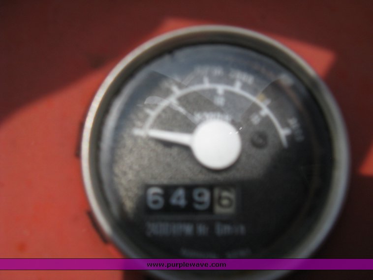 image for item 6120 Yanmar YM2000 compact tractor with loader