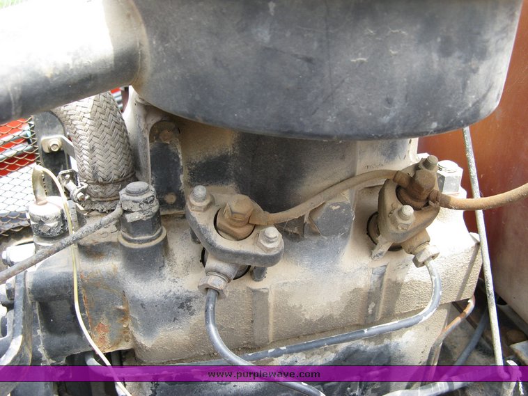 image for item 6120 Yanmar YM2000 compact tractor with loader