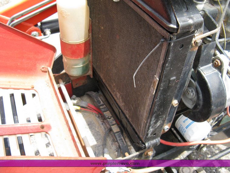 image for item 6120 Yanmar YM2000 compact tractor with loader