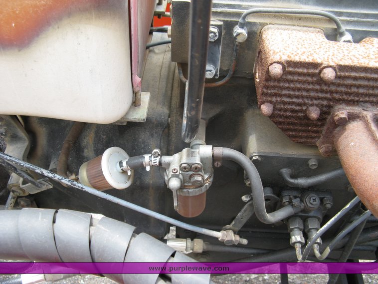 image for item 6120 Yanmar YM2000 compact tractor with loader