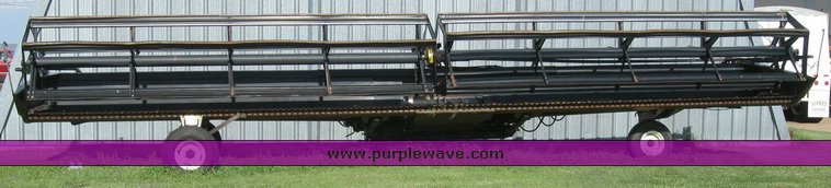 image for item 6804 1999 Mac Don 962 36' draper header