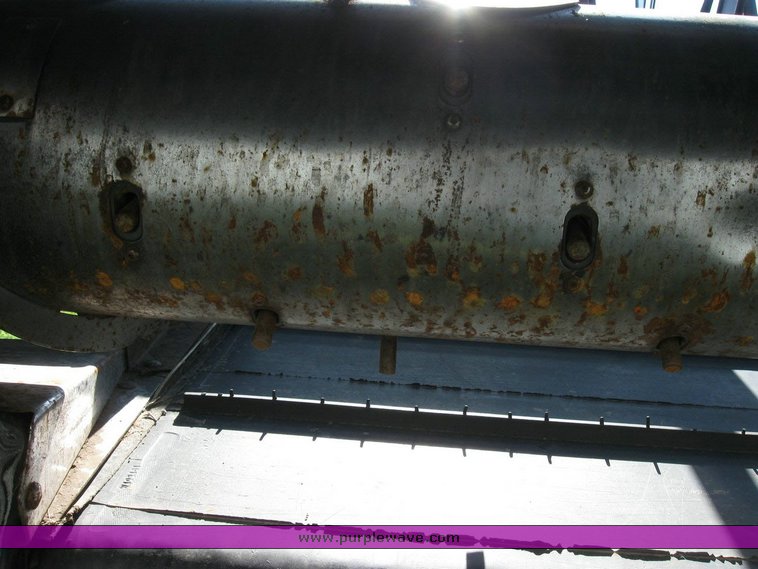 image for item 6804 1999 Mac Don 962 36' draper header