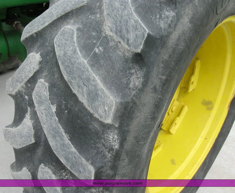 image for item 6845 1988 John Deere 4650 MFWD tractor