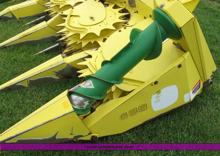 image for item 6848 2008 John Deere 688 Kemper style forage head