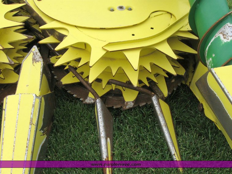 image for item 6848 2008 John Deere 688 Kemper style forage head