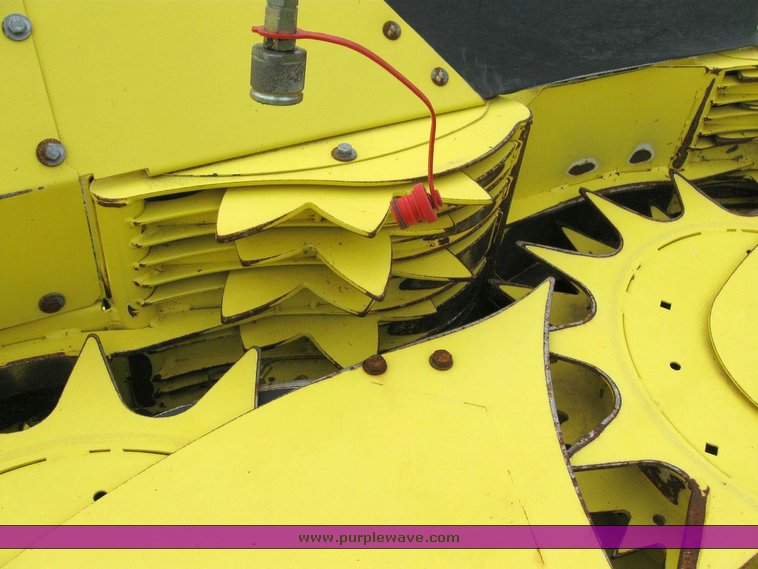 image for item 6848 2008 John Deere 688 Kemper style forage head