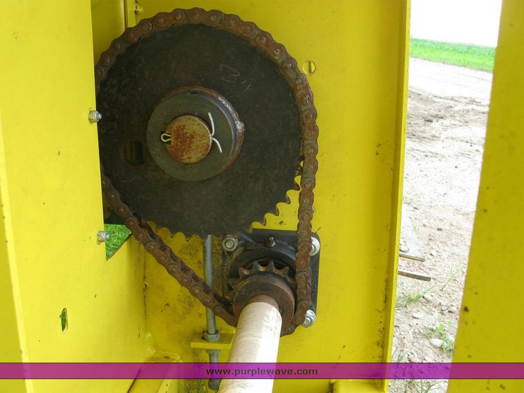 image for item 6850 Lindquist earlage adapter