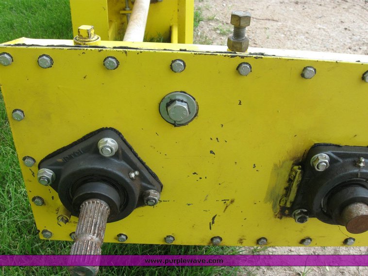 image for item 6850 Lindquist earlage adapter