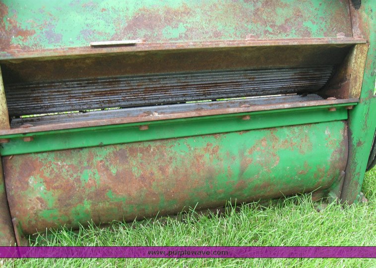 image for item 6851 John Deere kernel processor