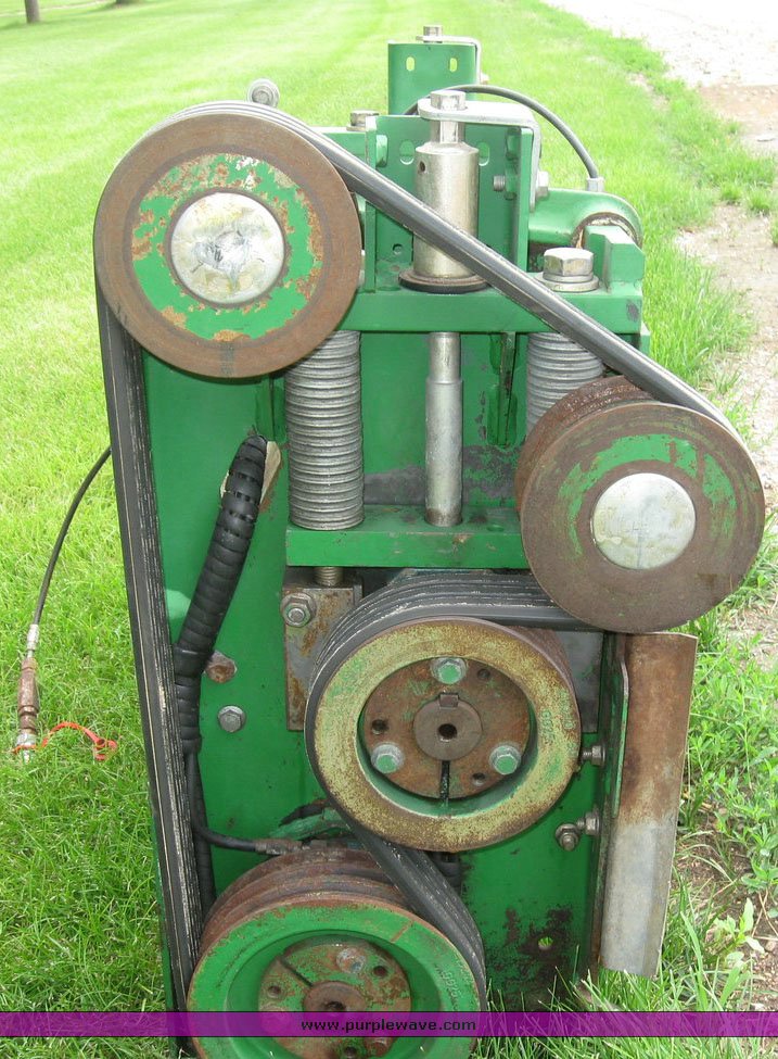 image for item 6851 John Deere kernel processor