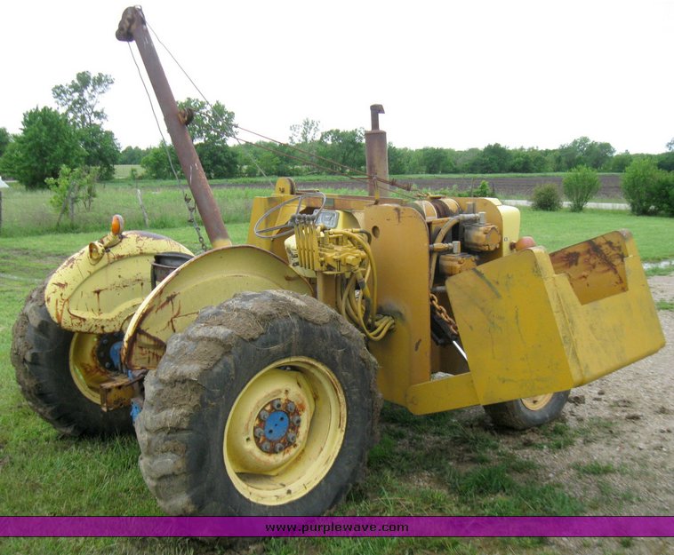 image for item 7247 Ford 4500 industrial tractor