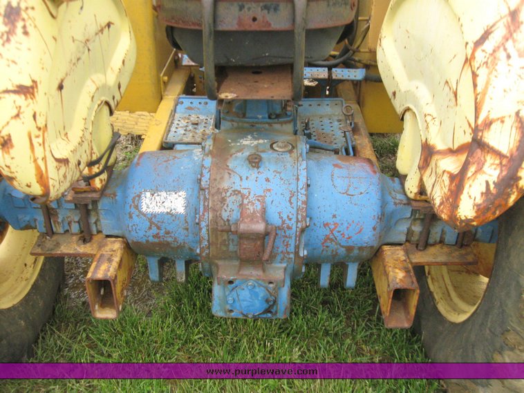 image for item 7247 Ford 4500 industrial tractor