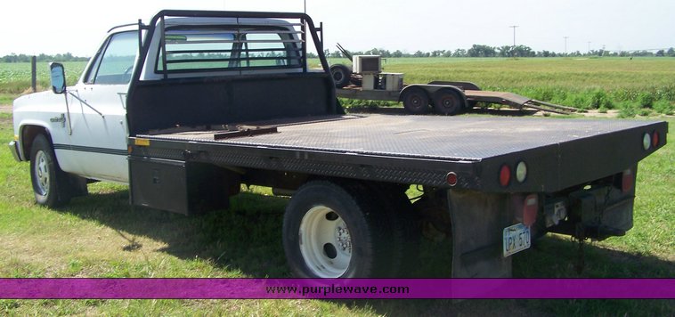 image for item 8004 1987 Chevrolet Custom Deluxe 30 truck