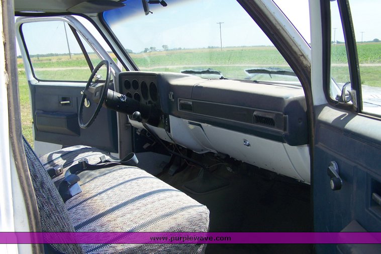 image for item 8004 1987 Chevrolet Custom Deluxe 30 truck