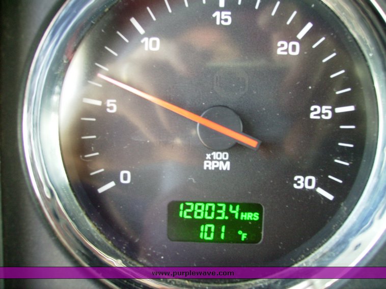 image for item 1005 2006 Kenworth W900B truck tractor