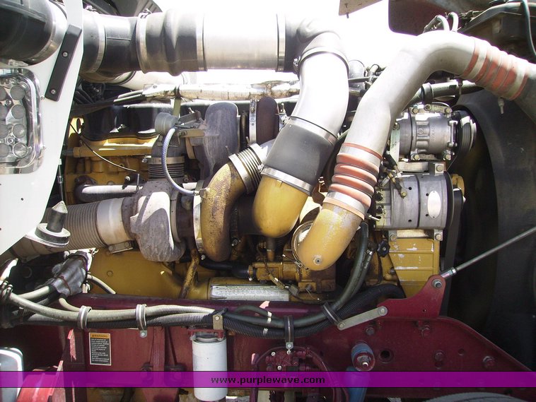 image for item 1005 2006 Kenworth W900B truck tractor