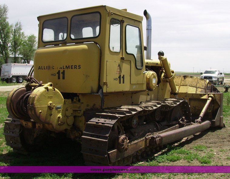 image for item 1051 Allis Chalmers HD11E dozer