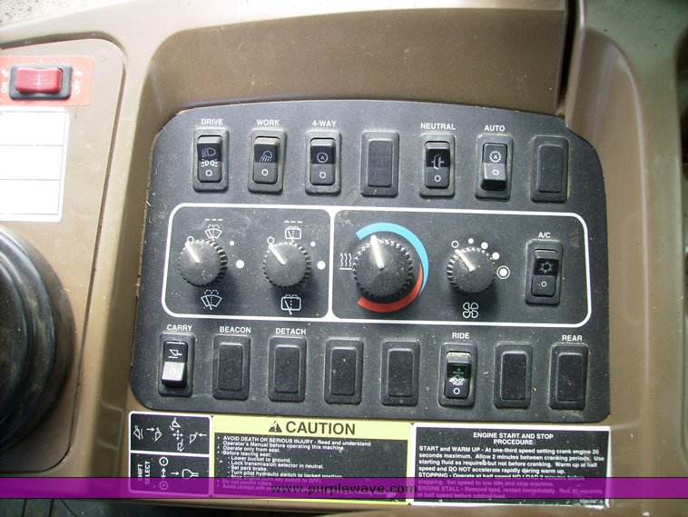 image for item 7070 1999 John Deere 544H wheel loader