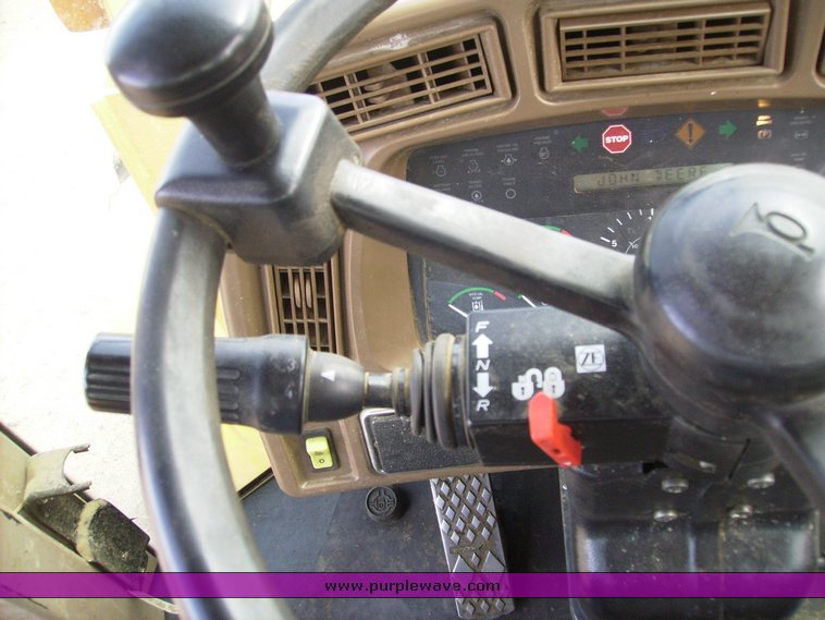 image for item 7070 1999 John Deere 544H wheel loader