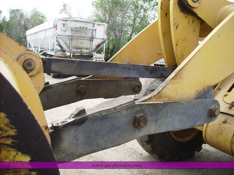 image for item 7070 1999 John Deere 544H wheel loader