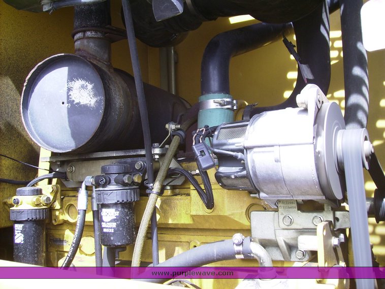 image for item 7071 2001 John Deere 624H wheel loader