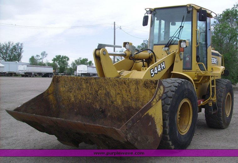 image for item 7081 2000 John Deere 544H wheel loader
