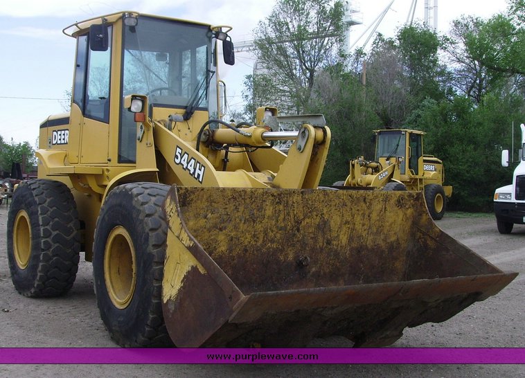 image for item 7081 2000 John Deere 544H wheel loader