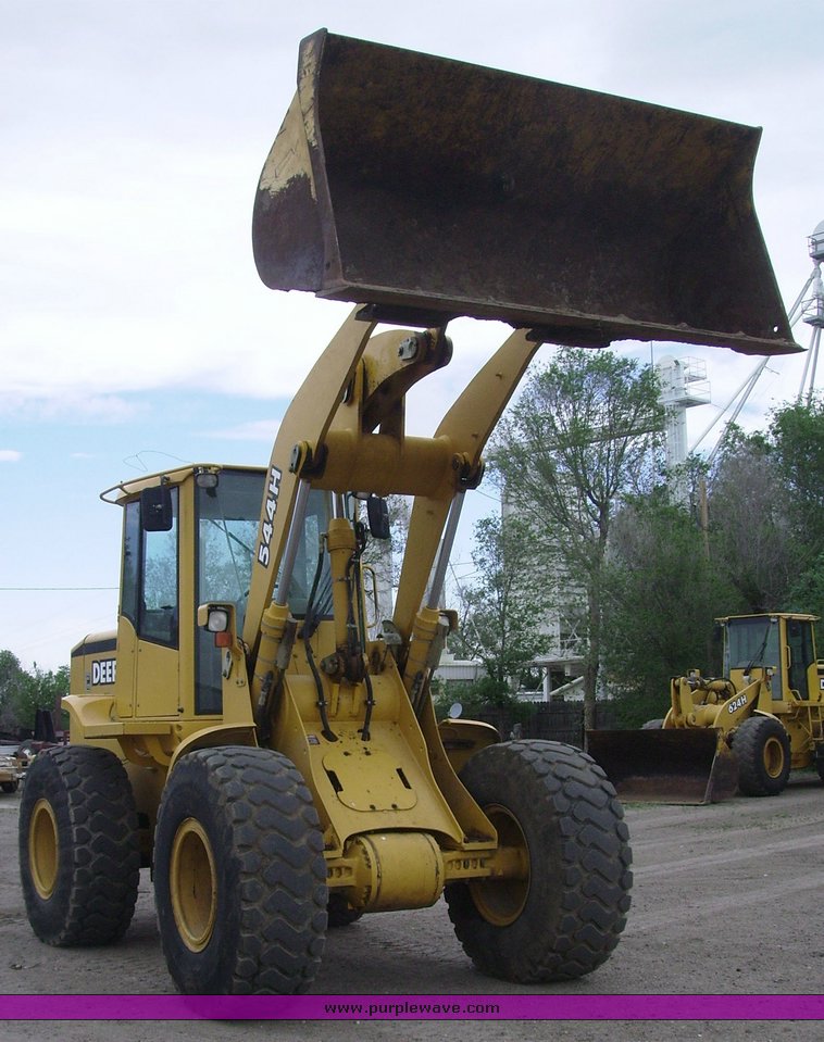 image for item 7081 2000 John Deere 544H wheel loader