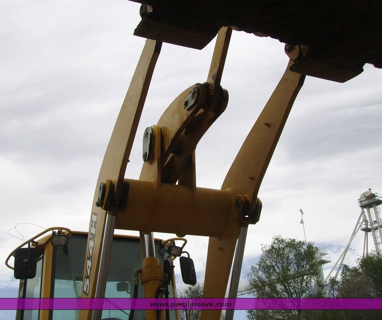 image for item 7081 2000 John Deere 544H wheel loader