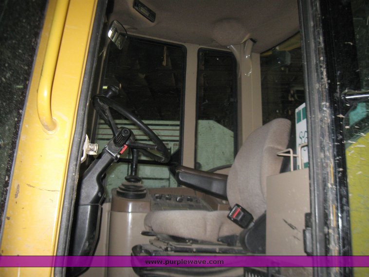 image for item 7081 2000 John Deere 544H wheel loader