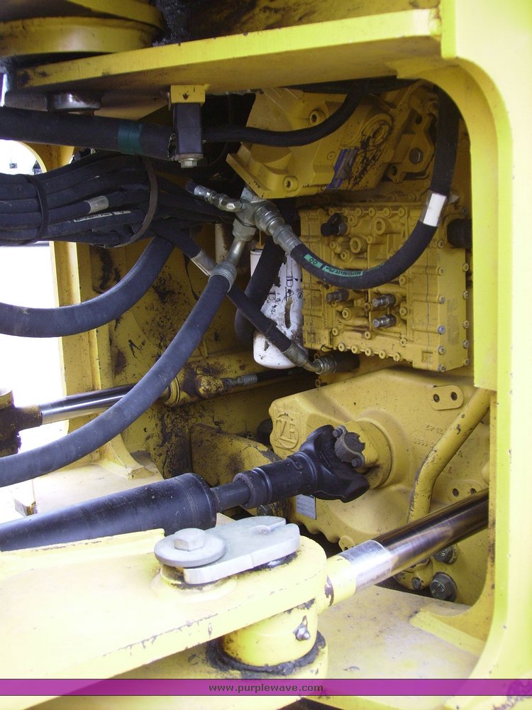 image for item 7081 2000 John Deere 544H wheel loader