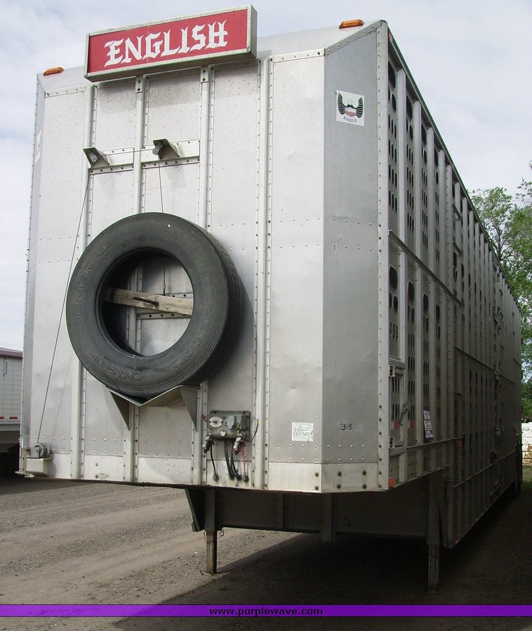 image for item 7315 1999 Barrett livestock trailer