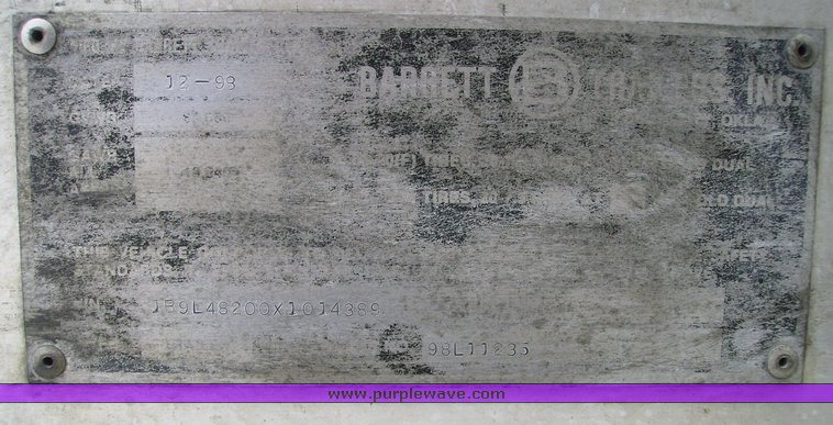 image for item 7315 1999 Barrett livestock trailer